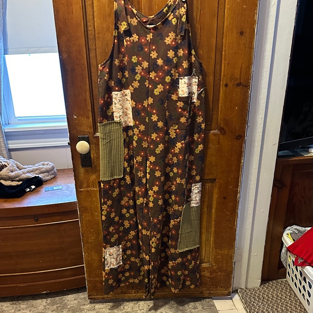 POL Multicolor Floral overalls